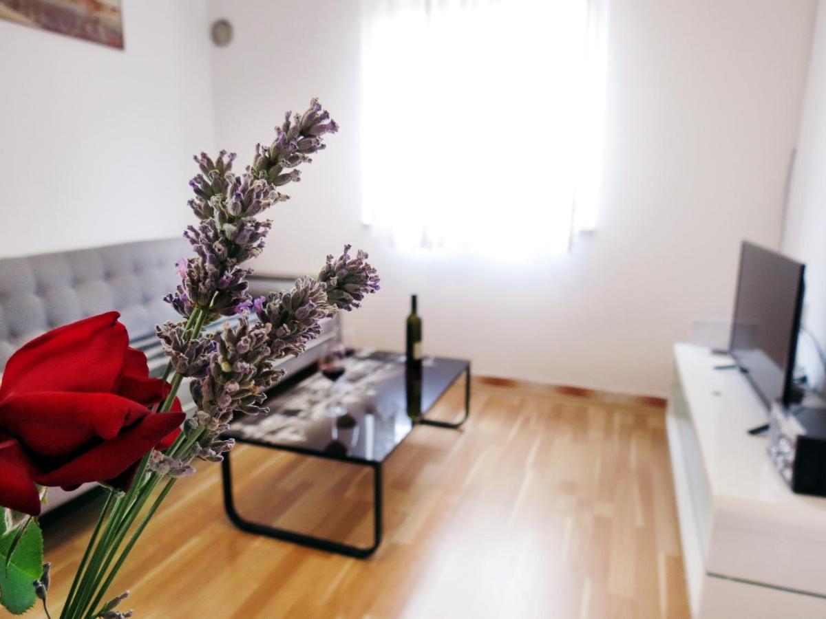 Apartment Jadro Supetar Εξωτερικό φωτογραφία