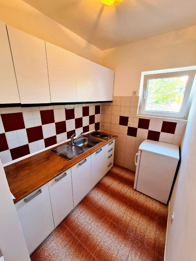 Apartment Jadro Supetar Εξωτερικό φωτογραφία